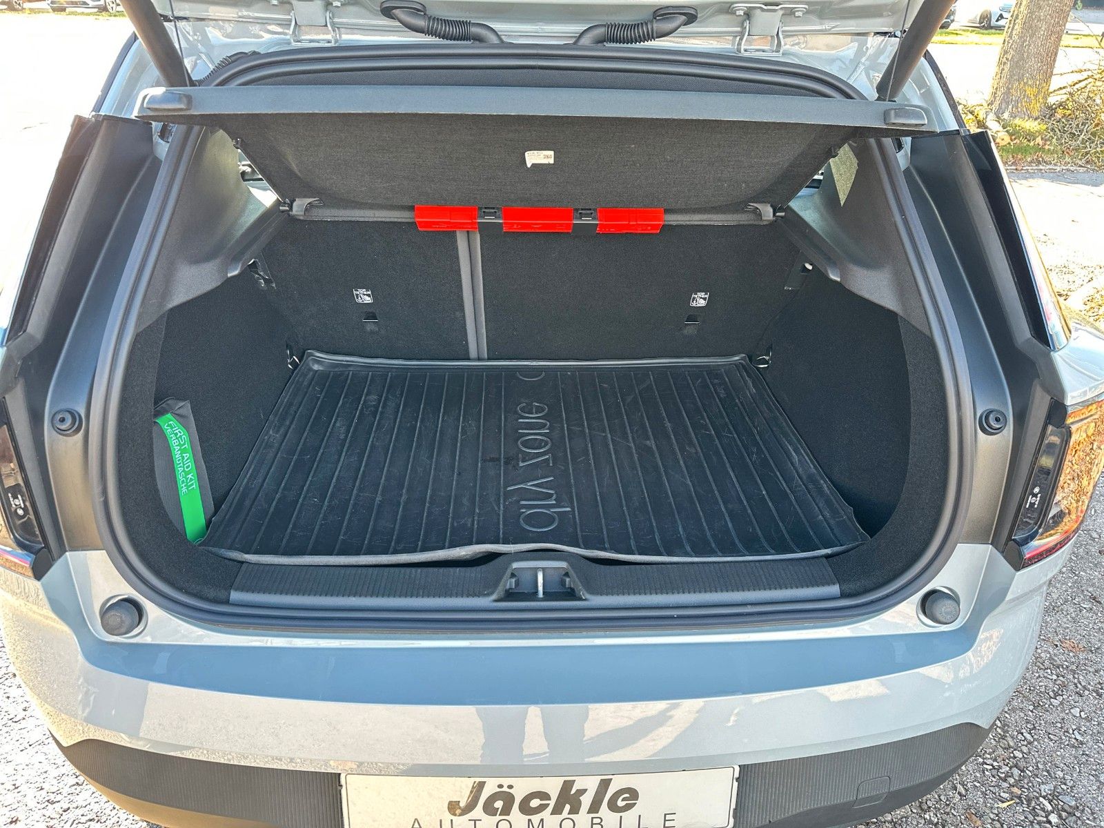 Fahrzeugabbildung Volvo EX30 Ultra Pure Electric Extenden Range "Pano"