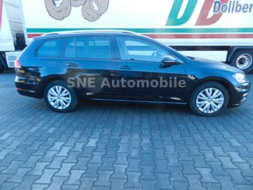Volkswagen Golf - 5