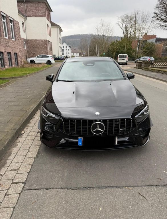 Mercedes-Benz A 35 AMG