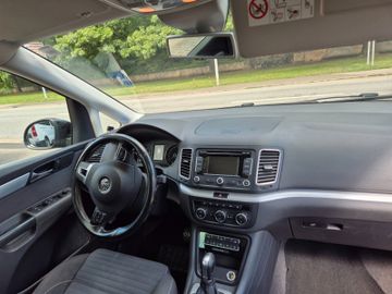 Volkswagen Sharan - 10