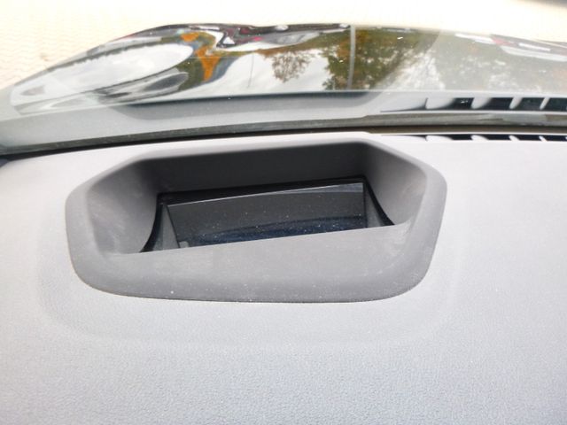 Fahrzeugabbildung BMW 520d Touring Sport Line>AUT/Sport-Line/PANO/NAV<