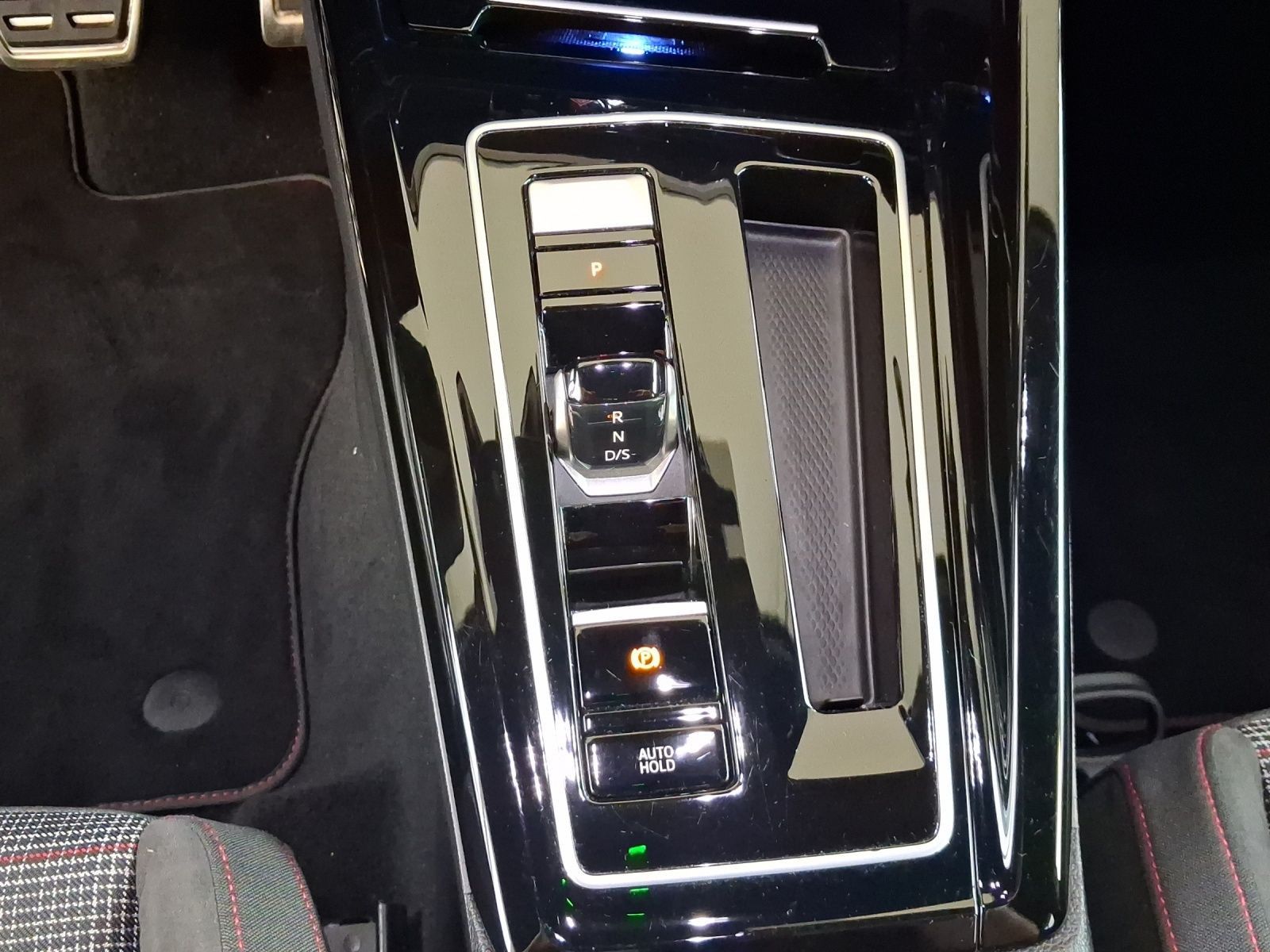 Volkswagen Golf - Bild 11