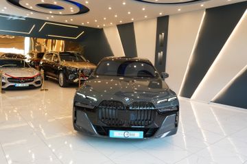 BMW 750 - 3