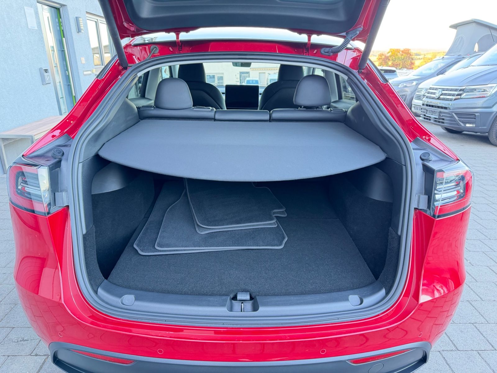 Tesla Model Y Long Range AMD RYZEN AHK 1. Hand foto 11