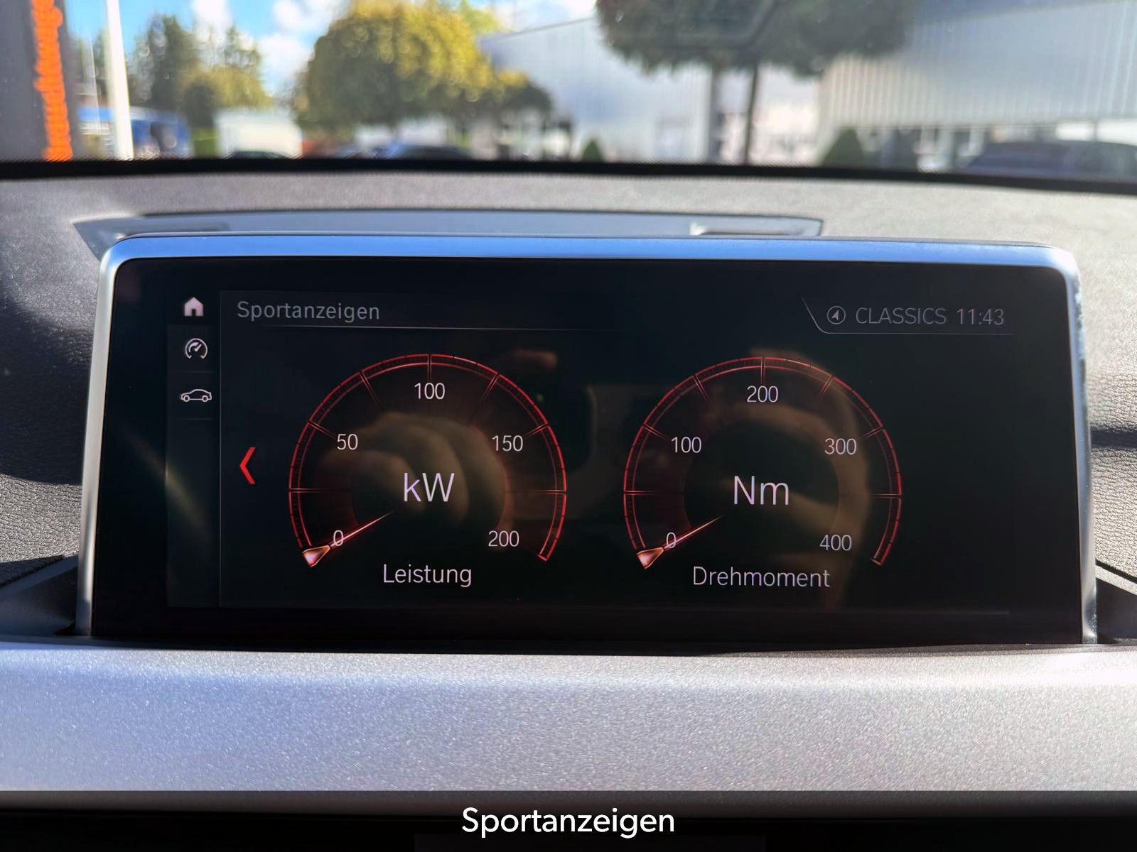 Fahrzeugabbildung BMW X1 xDrive25e Advantage ACC KAM LED PANO AHK SHZ