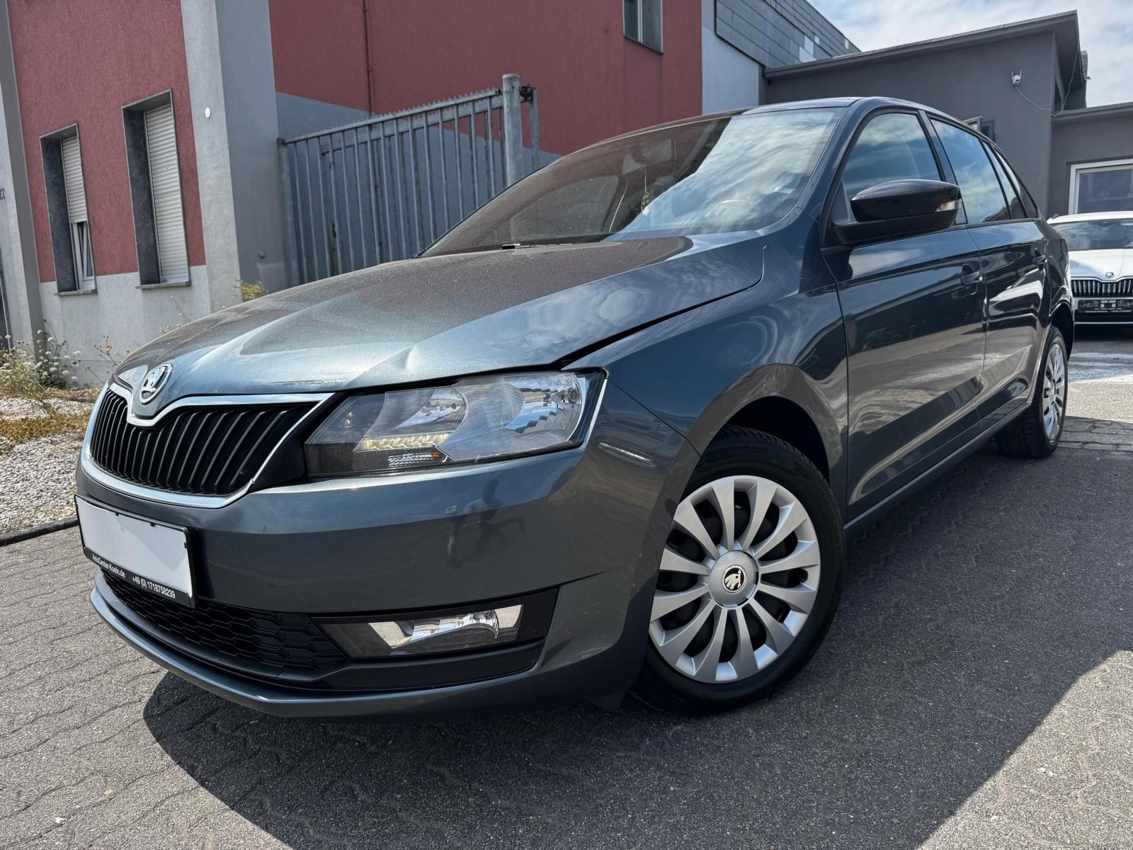 Skoda Rapid Spaceback Ambition.81kW.Pano.PDC.1-Hand