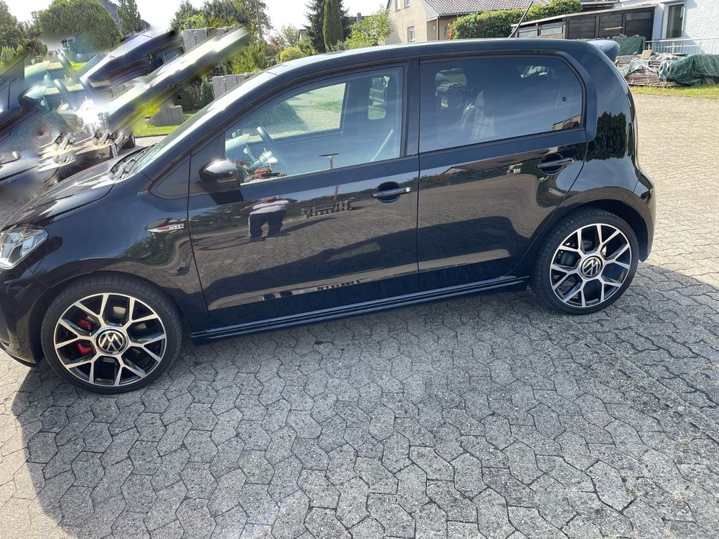 Image of Volkswagen up!
