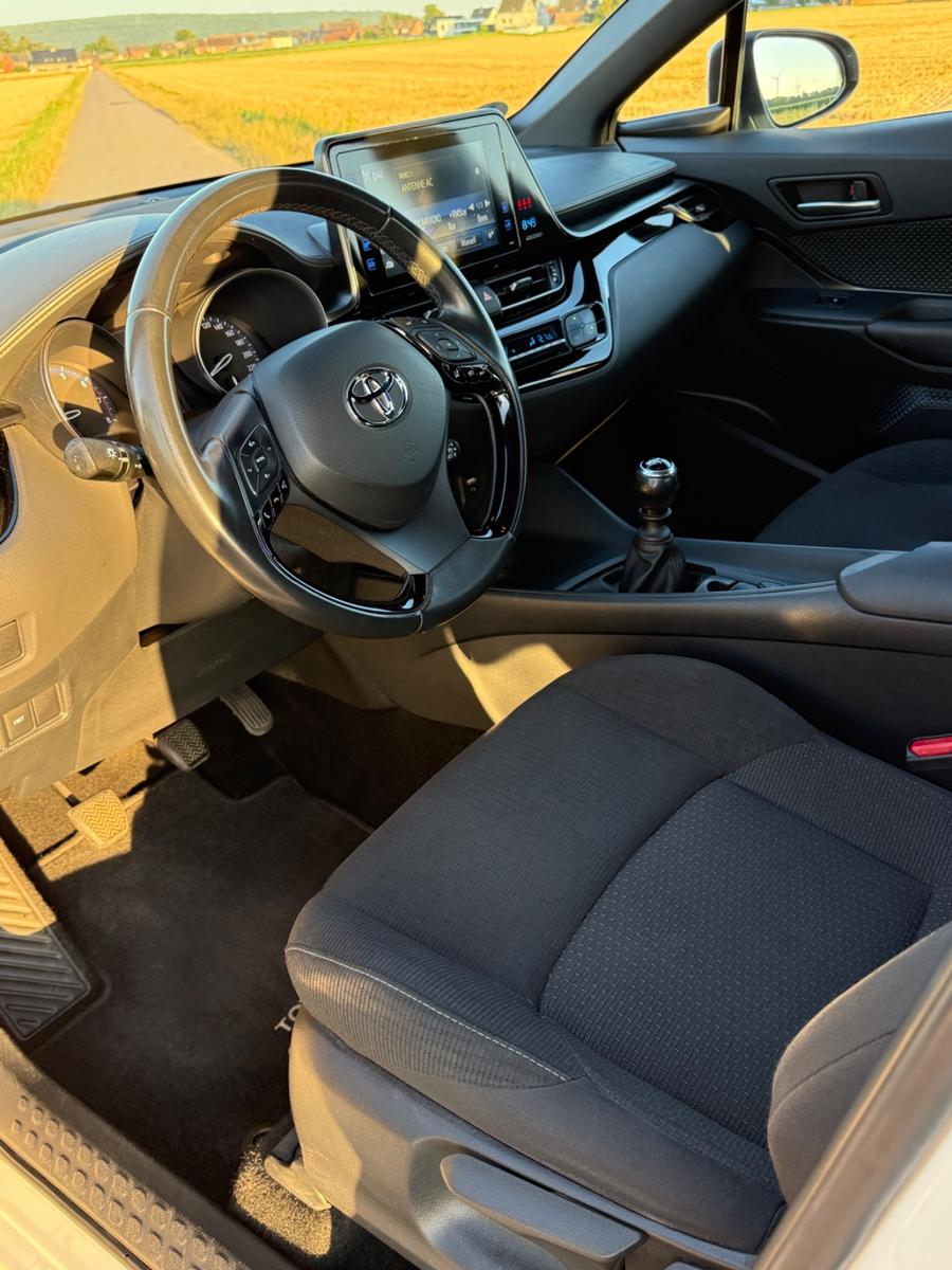 Toyota C-HR Lounge *Kamera*Abstandstempomat*TÜV*Klima