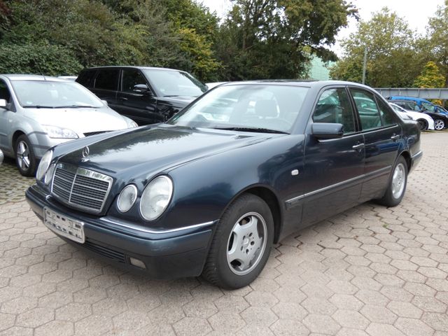 Mercedes-Benz E 230*Aut*Klima*Ahk*LPG Gas*