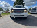 GMC YukonXL 6,0"AUTOMATIK"LEDER"7 SITZE"KLIMA" - GMC Yukon Benziner Gebrauchtwagen