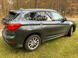 BMW X1 xDrive18d/VOLL/Pano/Head-up/ParkAss/SdtH/HK - BMW X1: Xdrive18d