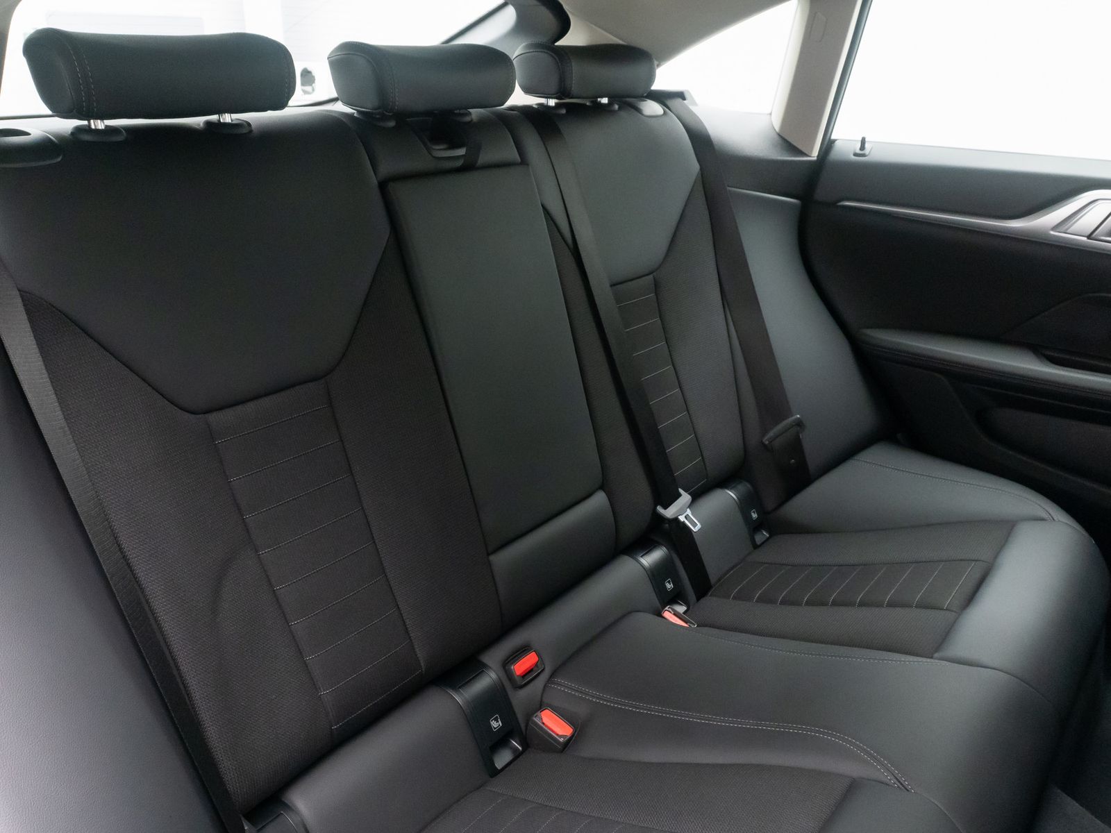 Fahrzeugabbildung BMW i4 eD35 Gran Coupe DAB Kamera Cockpit+ Widscreen