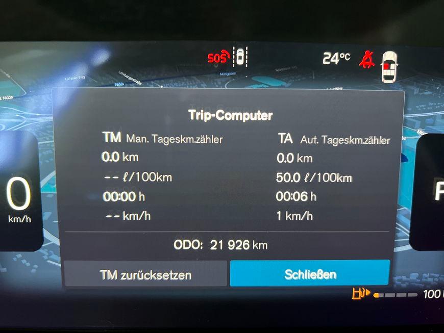 Volvo XC40 B3 Plus-Dark DKG Glasd Pixel-LED Pilot BLIS