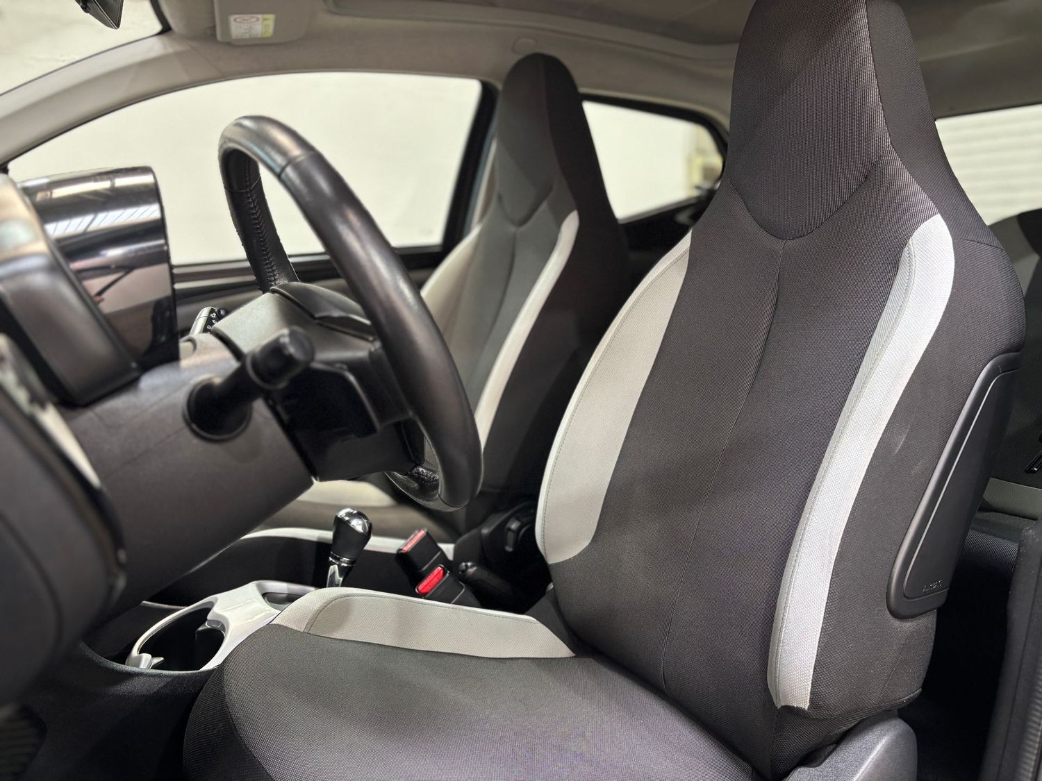 Fahrzeugabbildung Toyota Aygo x-wave#Kamera#Faltdach