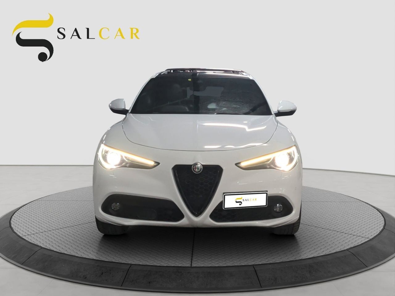 Alfa Romeo Stelvio 2.2 Turbodiesel 210 CV AT8 Q4 imagem 2