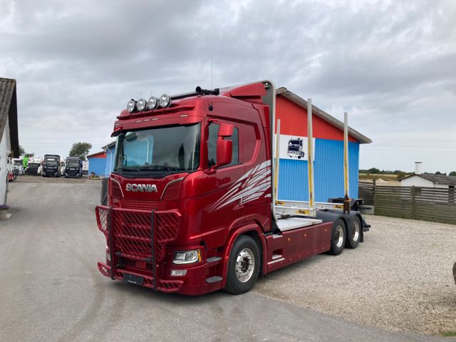 Scania S650 6X4 Timber truck