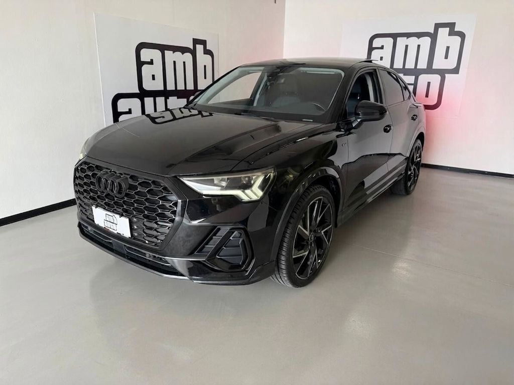 Image of Audi Q3