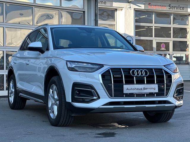 Audi Q5 40TDI  QUATTRO AHK MATRIX STANDHEIZ 360 ACC