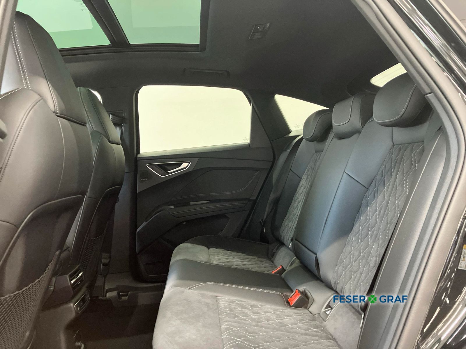 Audi Q4 - Bild 12