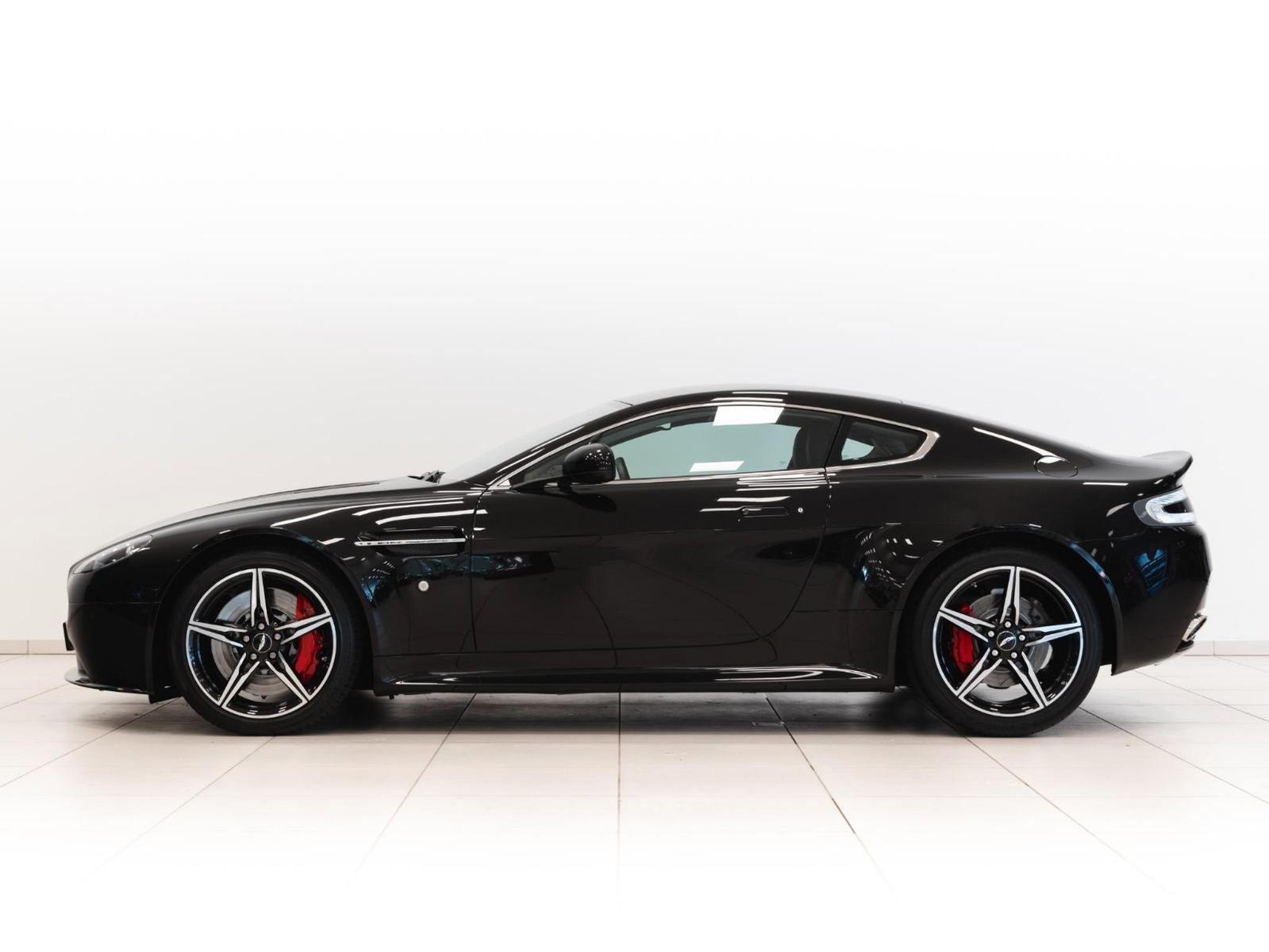 ASTON MARTIN V8 VANTAGE S COUPE