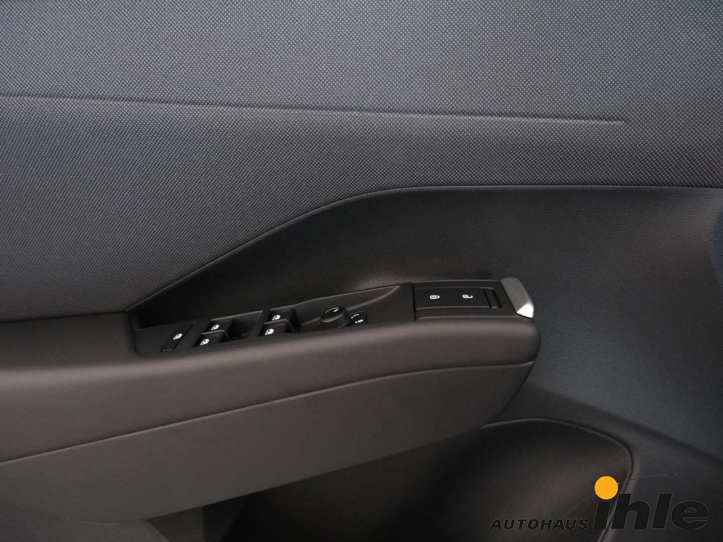 Volkswagen T-Roc Trend 1,5 eTSI DSG AHK+SIDEASSIS.+TEMPOMAT, миниатюра 7