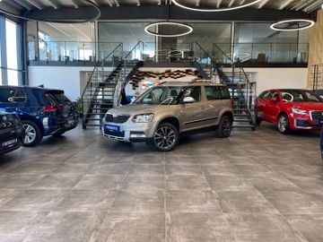 Skoda Yeti Ambition Outdoor 1.2 TSI *NAVI*XENON*SHZ*