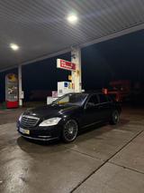 Mercedes-Benz Mercedes S500/550 W221 /5.5 V8 /2010/Facelift - Mercedes S 500 mit Facelift
