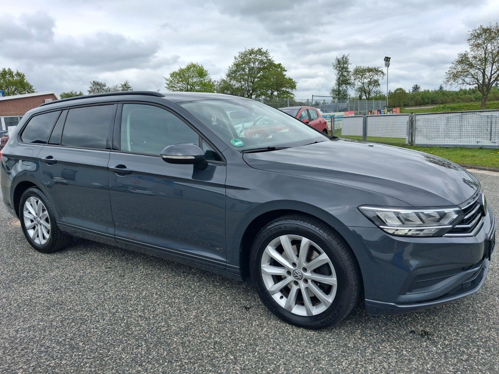 Volkswagen Passat Variant 2,0 TDI LED Navi R-Kamera