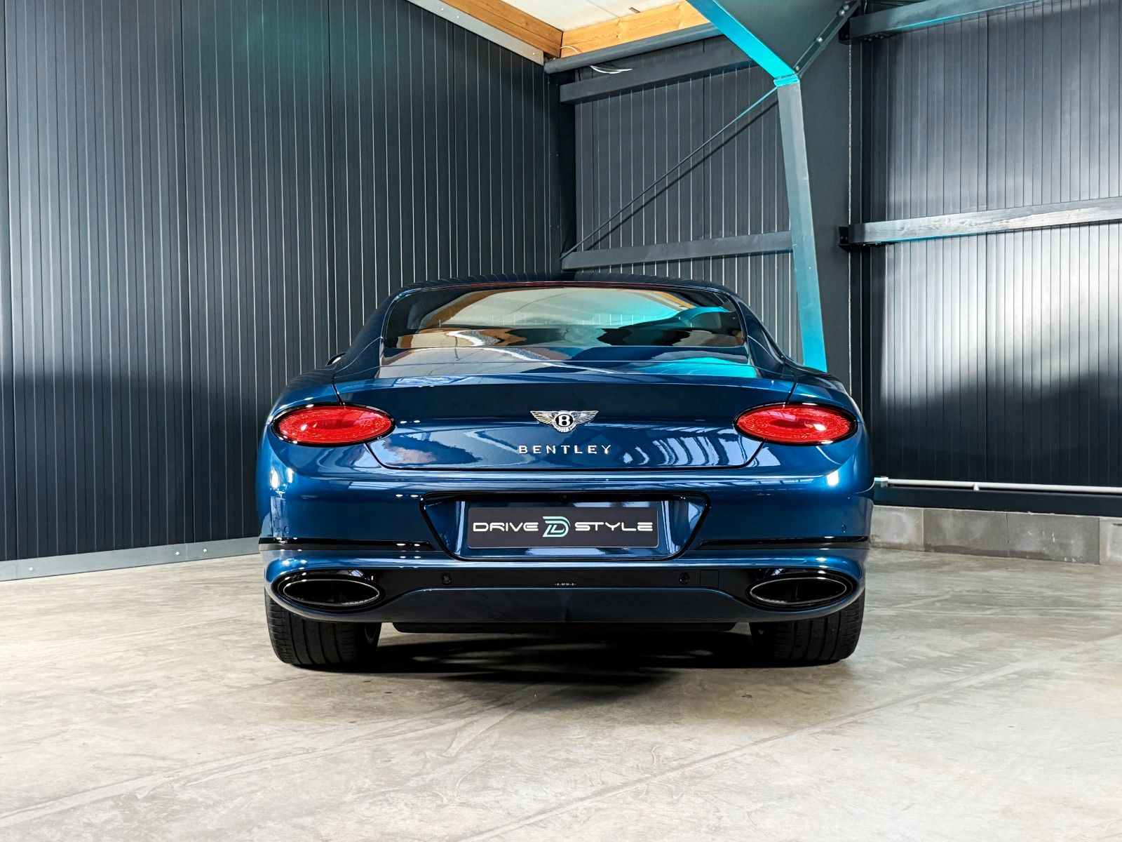 Fahrzeugabbildung Bentley Continental GT 6.0 W12 Speed Mulliner