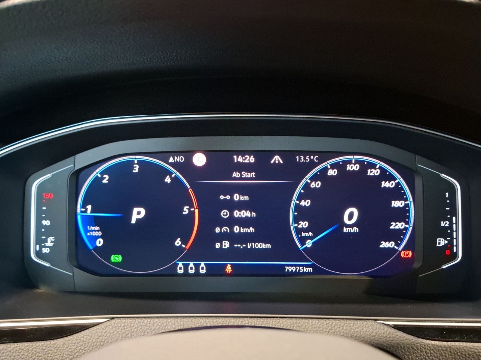 Fahrzeugabbildung Volkswagen Passat Variant TDI Business DSG Matrix AHK Navi