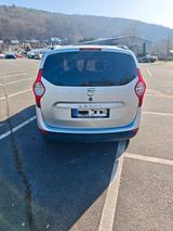Dacia Lodgy TCe 115 Prestige  - silberne Dacia Lodgy