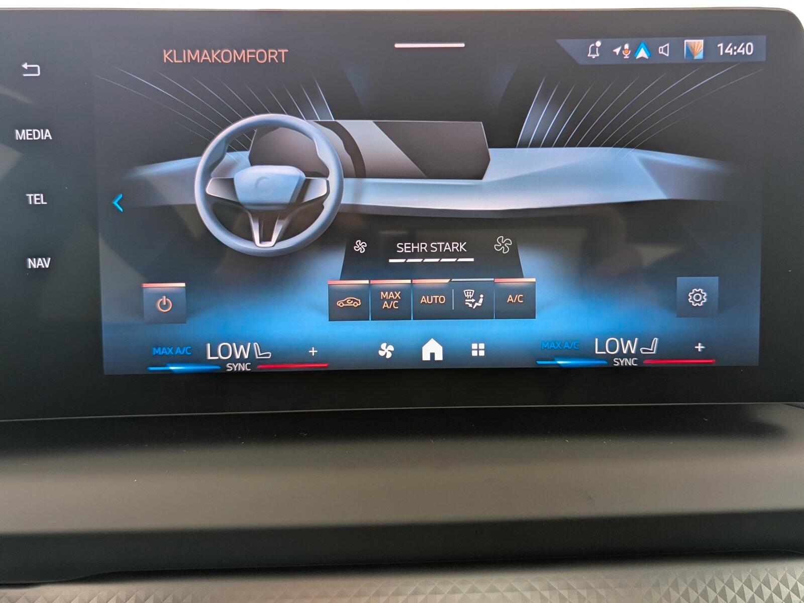 BMW 1 Series i LED+NAVI+SHZ+RFK+TEMP+, миниатюра 18