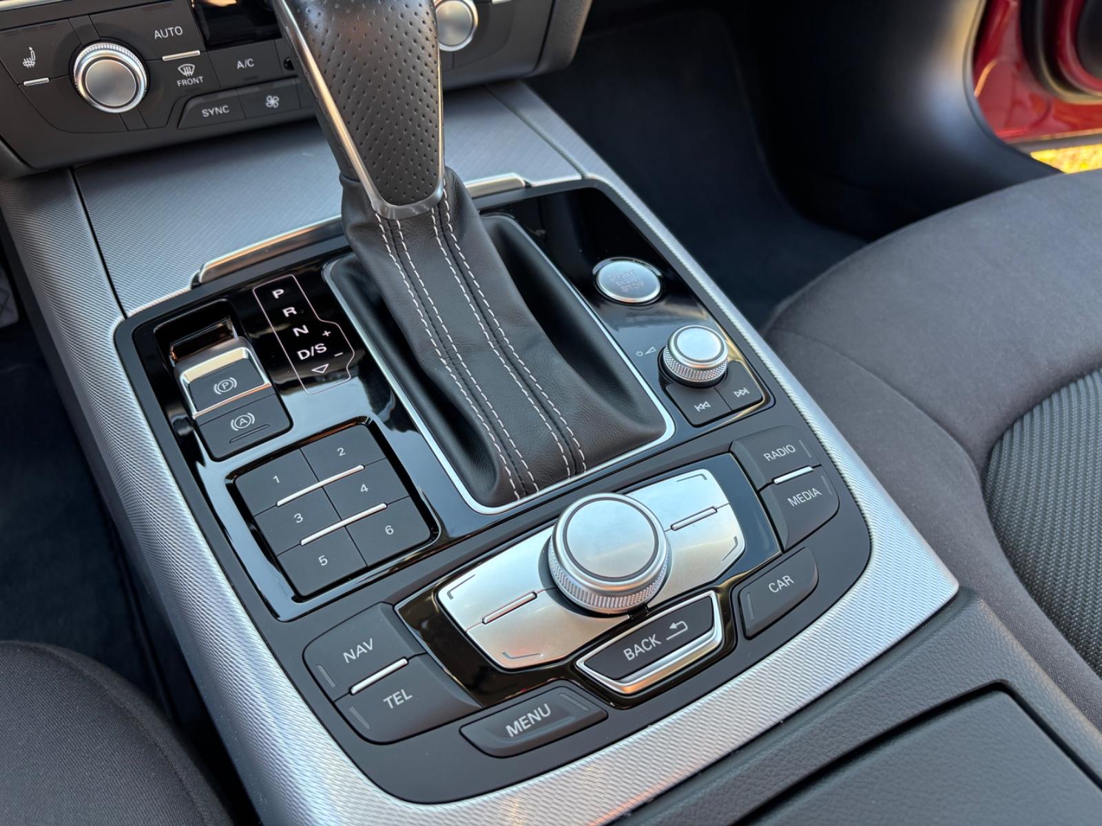Audi A6 3.0 TDI quattro StHz, AHK, LED 