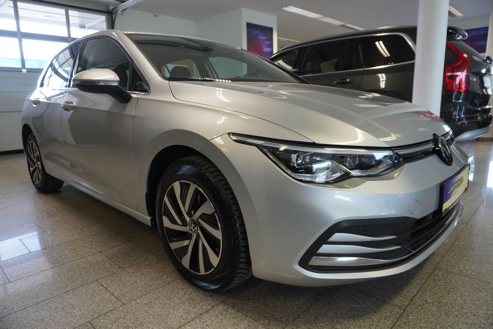 Volkswagen Golf 1.4 TSI e-Hybrid PHEV Aut./LED/Navi imagem 3