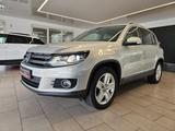 Volkswagen Tiguan Sport & Style*4MOTION*PANO*AHK*TEMPO*STHZ - mit Diesel-Antrieb: Gold, Allradantrieb, Geländewagen