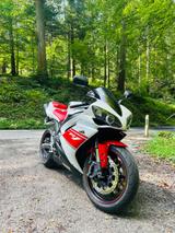 Yamaha R1 RN19 - YAMAHA R1 RN19