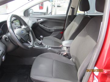 Ford Focus - 9