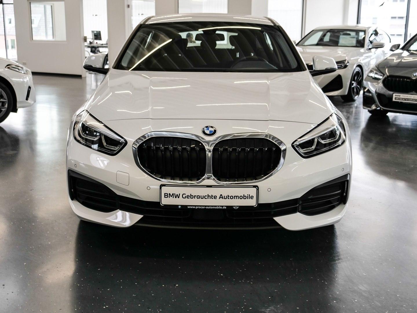 BMW 118i Advantage Aut Nav LED PDCv+h Shz 17"