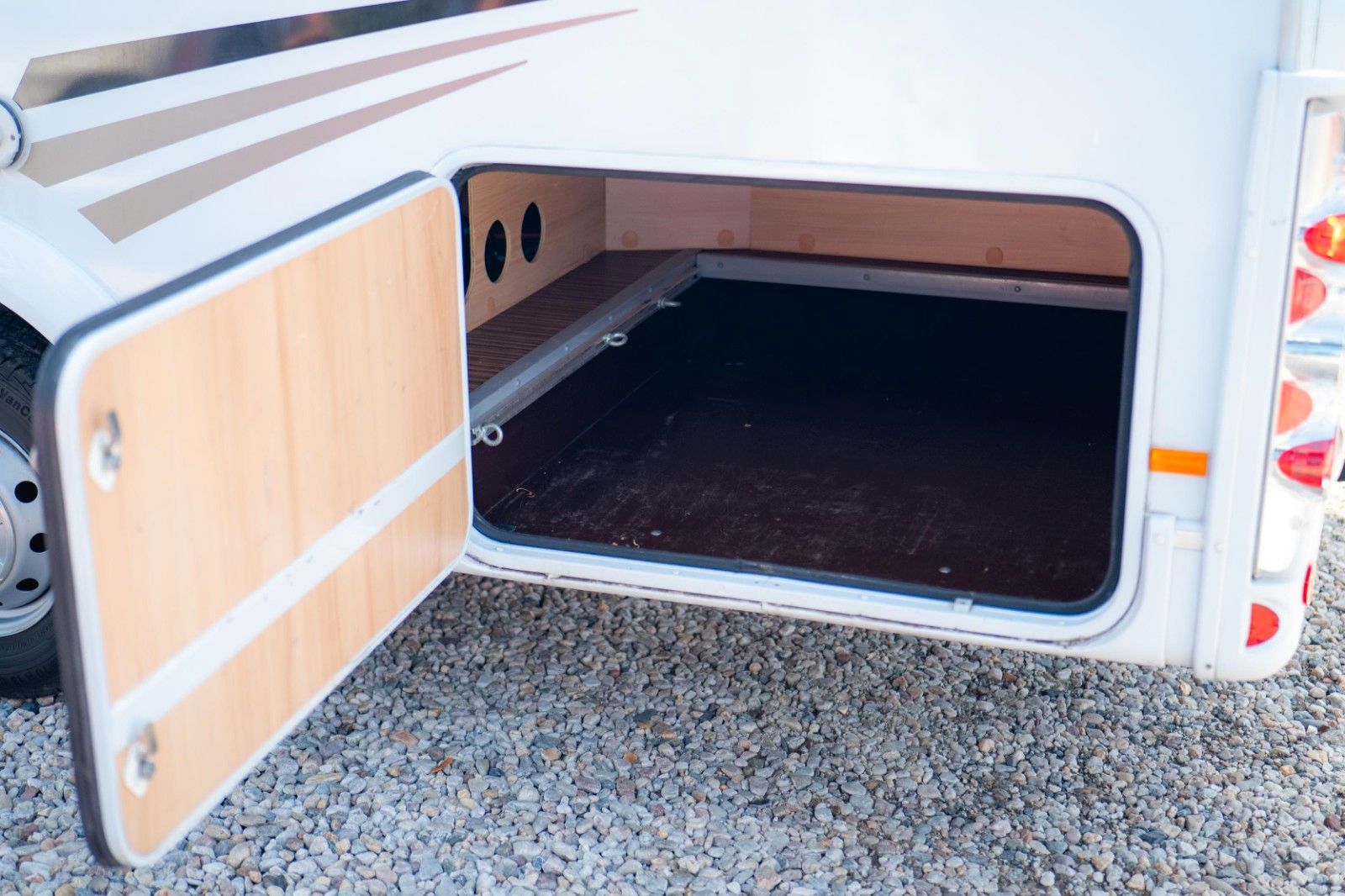 Fahrzeugabbildung Fiat Ducato Alkoven *6 Schlafplätze*Markise*Klima*
