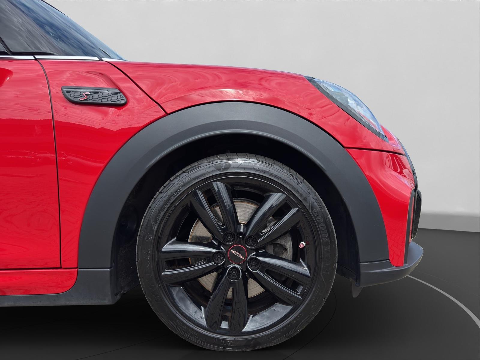 MINI Cooper S Cabrio JCW Trim adaptiverLED Lenkradhei