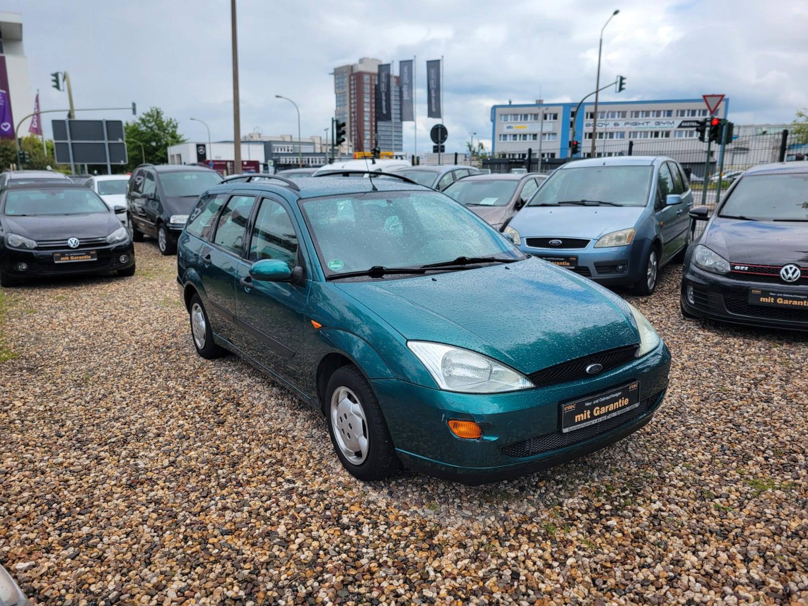 Ford Focus 1.6 Trend 5-Gang Klima Sommer+Winterräder