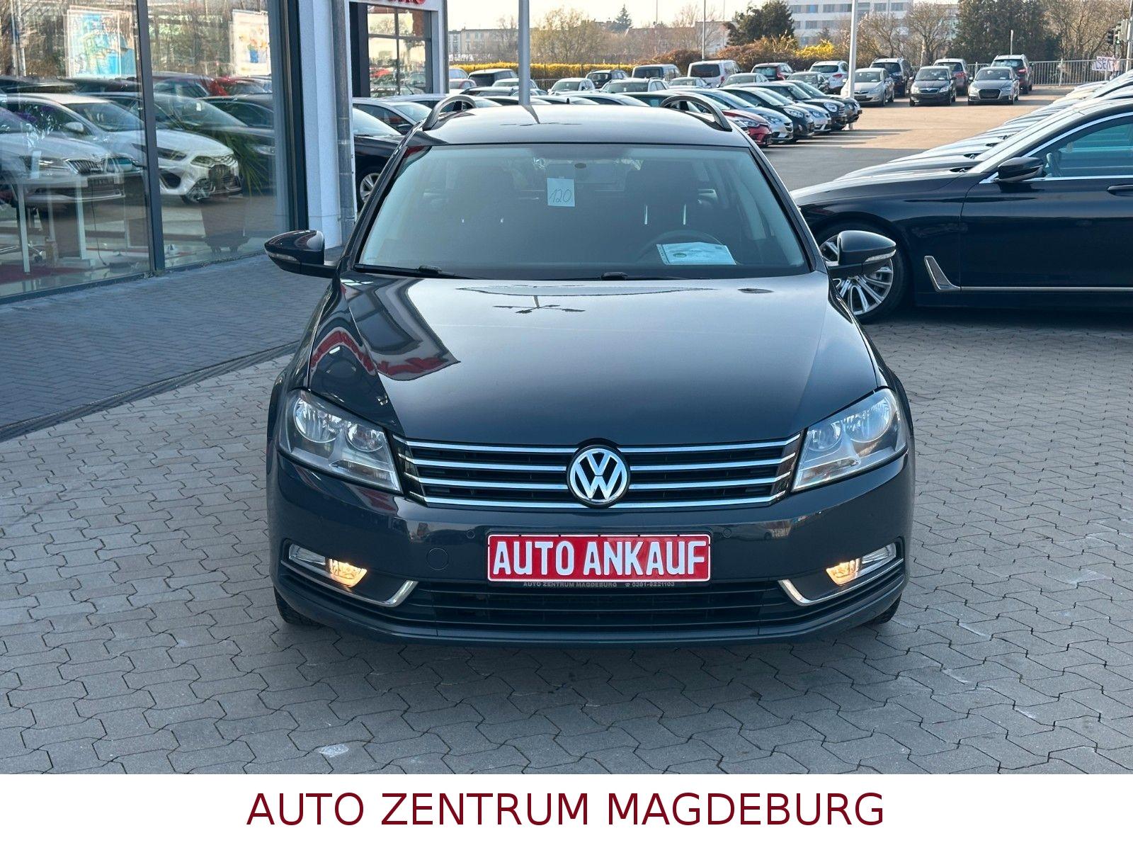 Volkswagen Passat Variant Trendline *NAVI*PDC*SITZHEIZUNG*