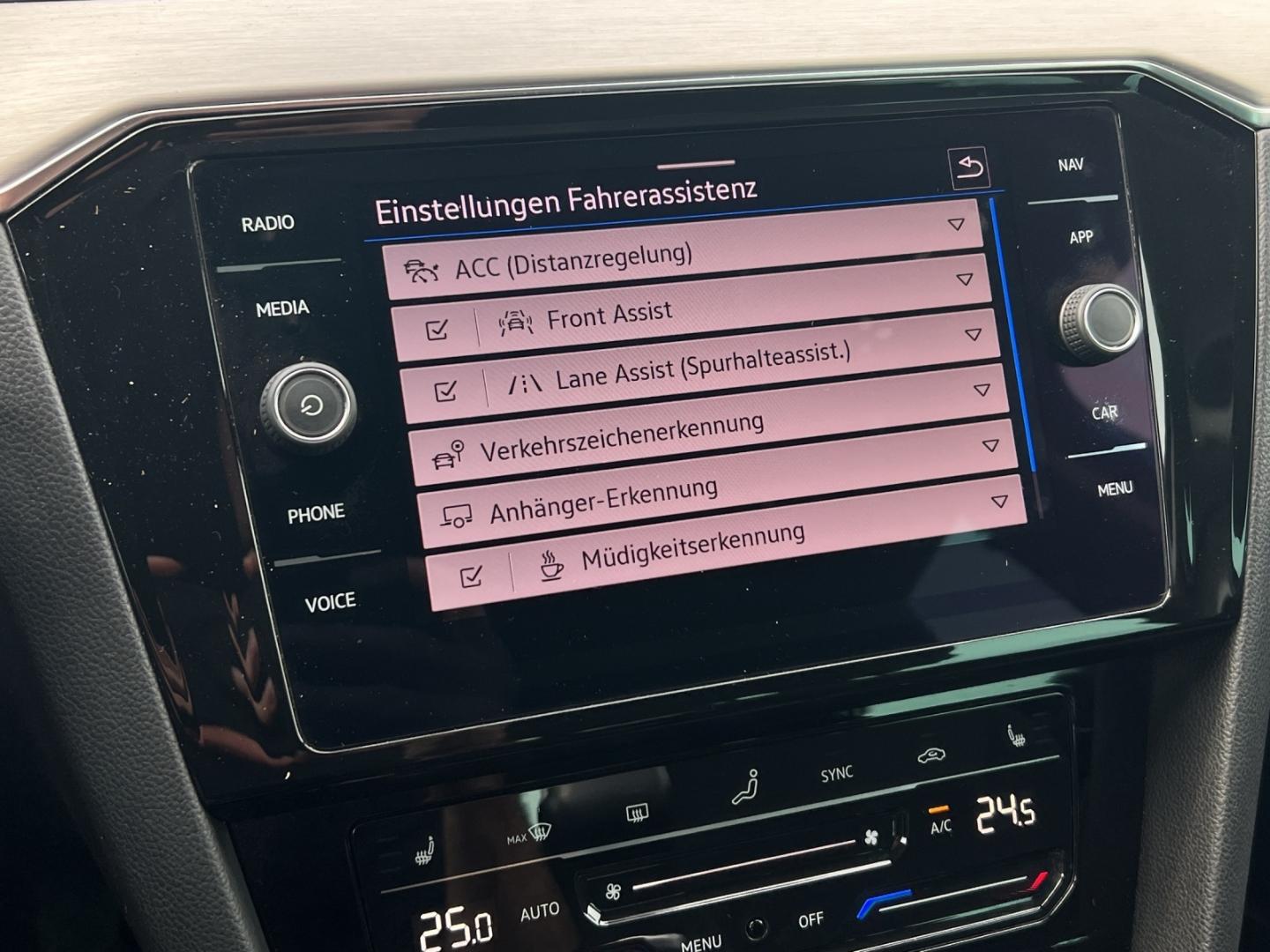 Volkswagen Passat Variant Elegance/SitzHz/ACC/DAB/Navi, миниатюра 27
