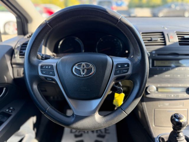 Toyota Avensis  Kombi Sol