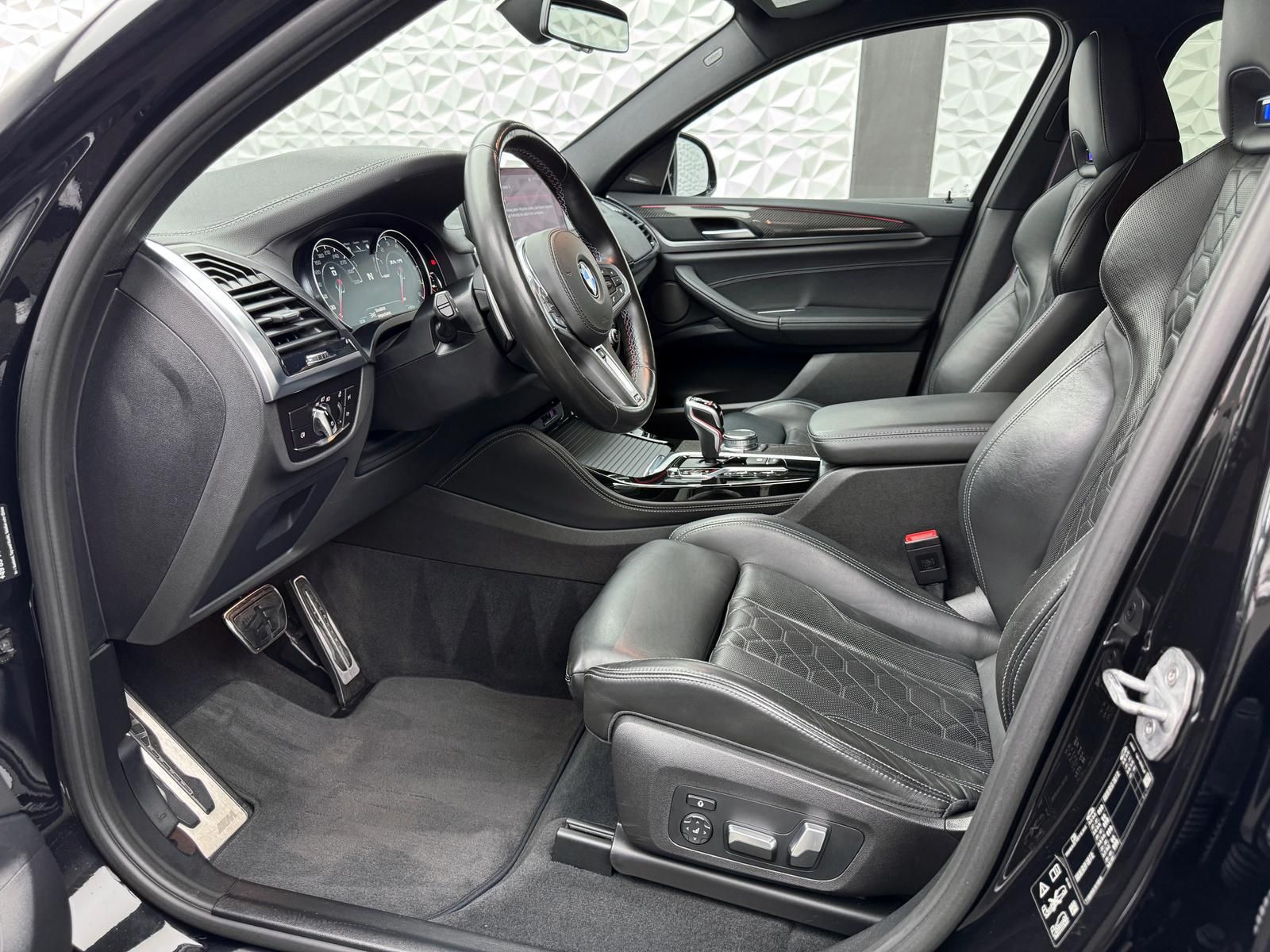 Fahrzeugabbildung BMW COMPETITION/KLAPPEN-AGA/H&K/ACC/AHK/HUD/KEYL/21"