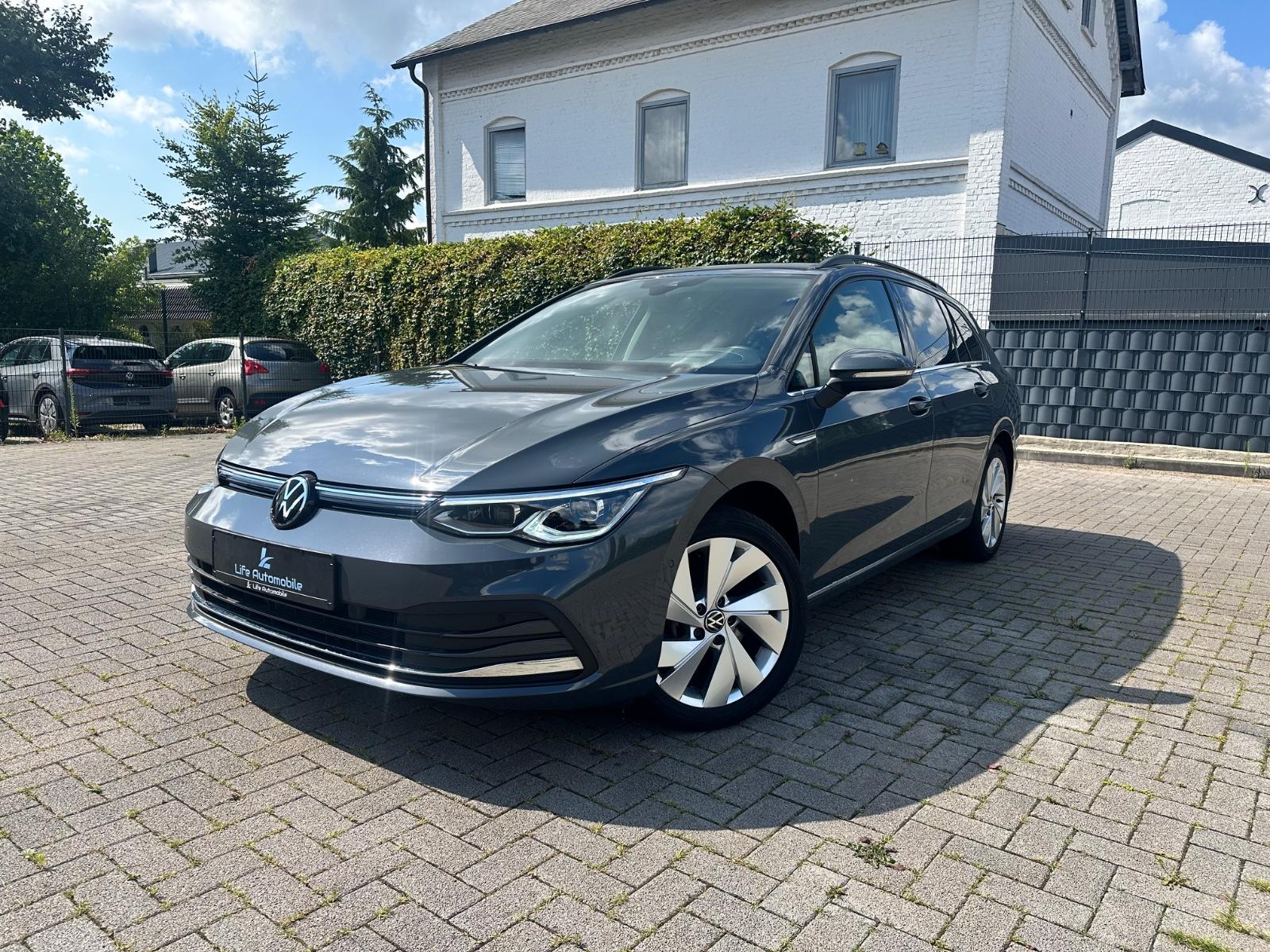 Volkswagen Golf VIII 2.0TDI Var.Style AID*MTRX*SIDE*HUD*AHK