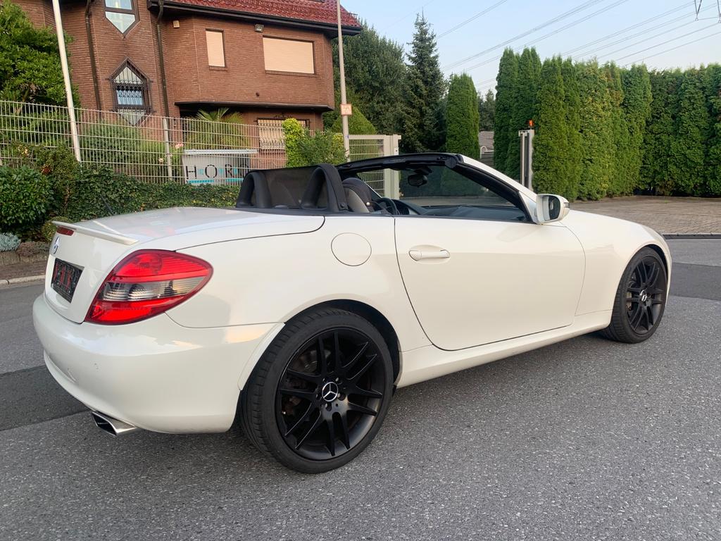 Mercedes-Benz SLK 280
