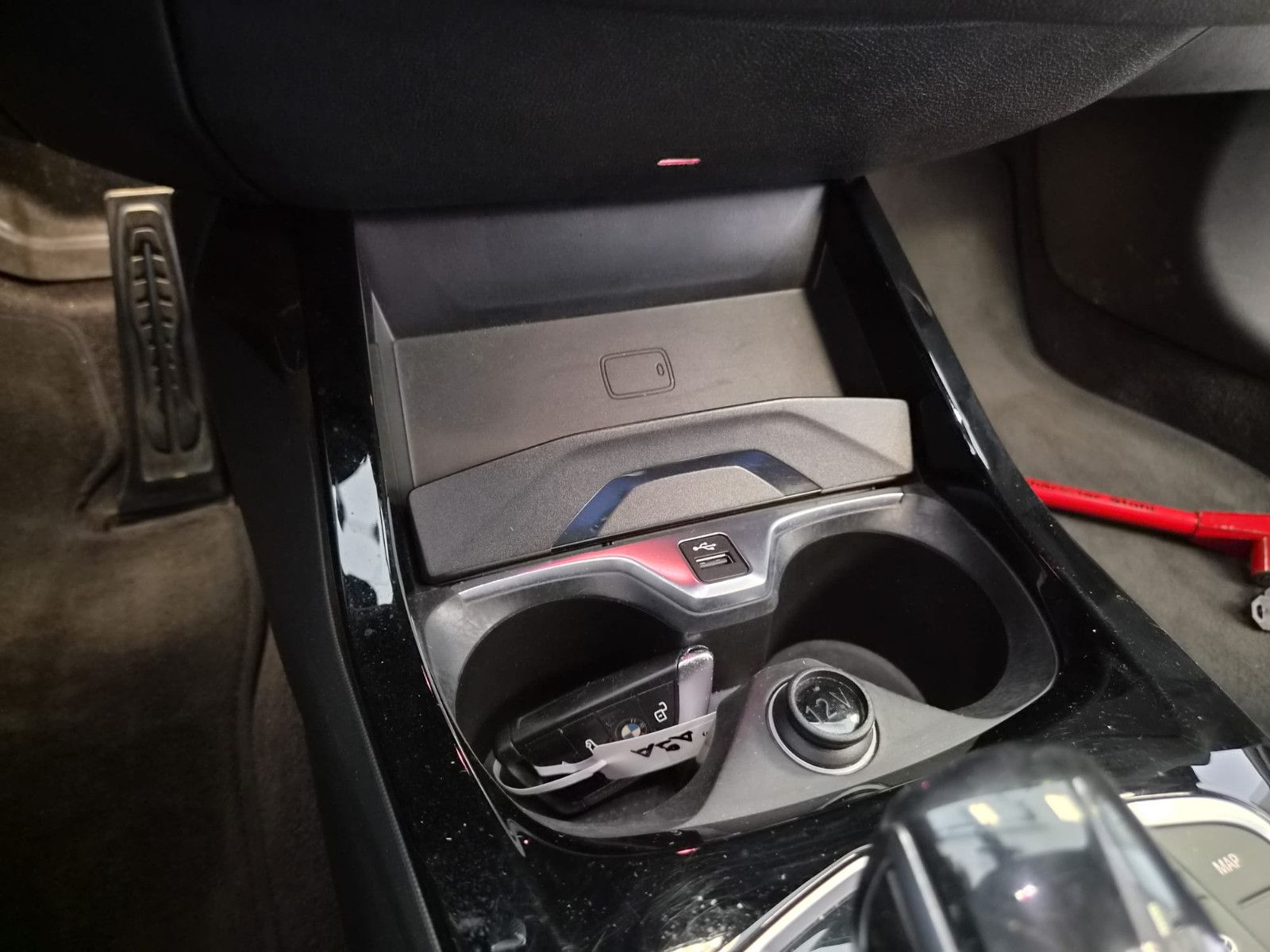 Fahrzeugabbildung BMW M135i xDrive / KAMERA / NAVI / HK Sound