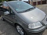 Volkswagen VW Sharan 2.0 TDI - VW Sharan in Lübeck