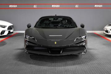 2021 Ferrari SF90 照片 5